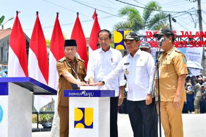 Peresmian Pelaksanaan IJD di Sumut Pj Gubernur Sumut Pastikan Pemerintah Bahu-membahu Benahi Infrastruktur Jalan Daerah